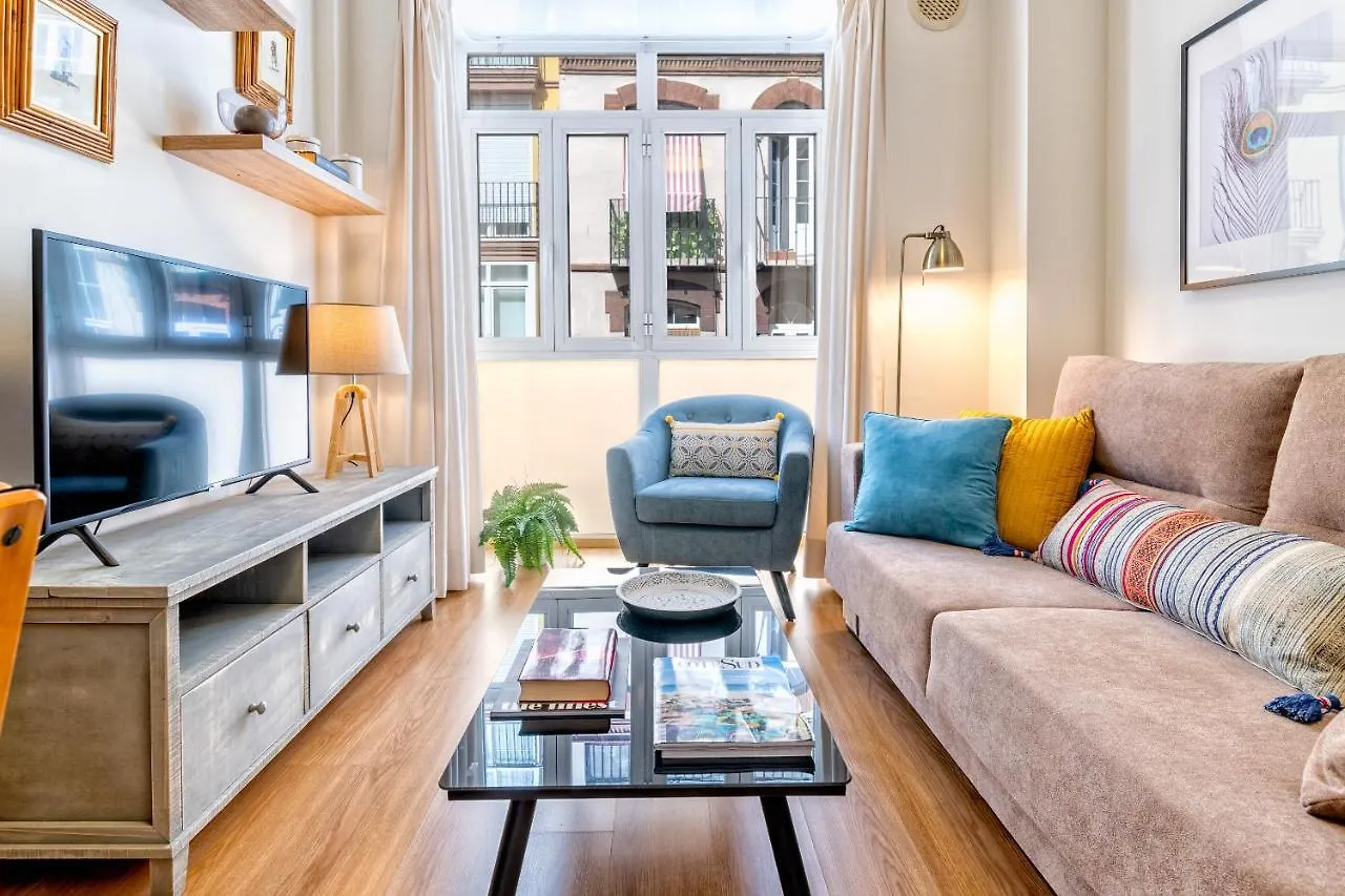 Homely Malaga Cristo Deluxe 0*,